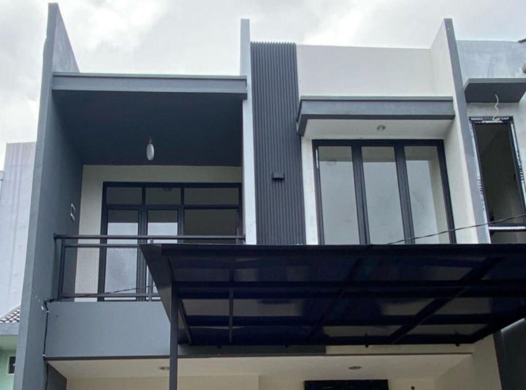 Hunian Modern 2 Lantai di Jakarta Timur (2)